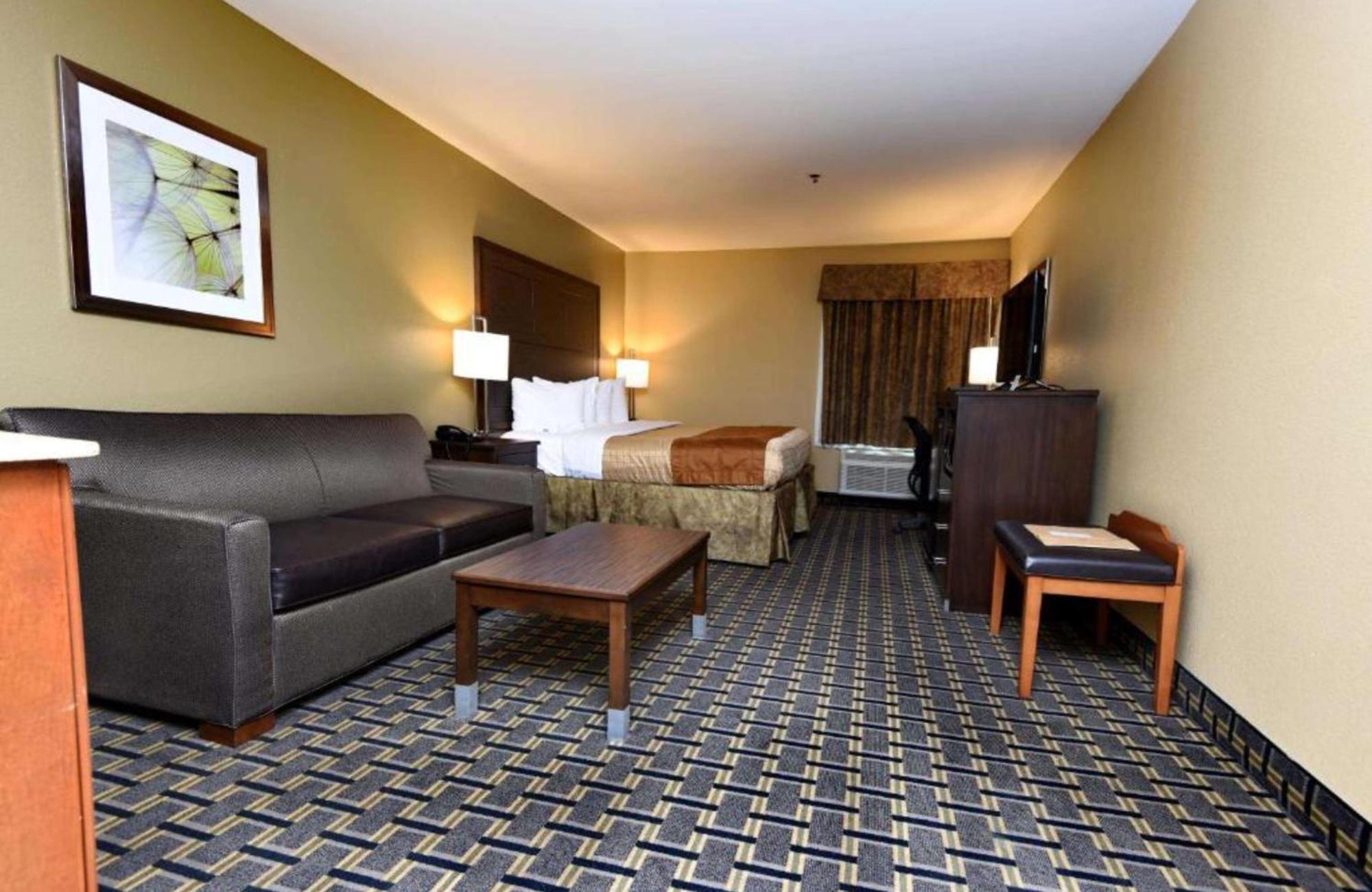 Western Hotel Zachary