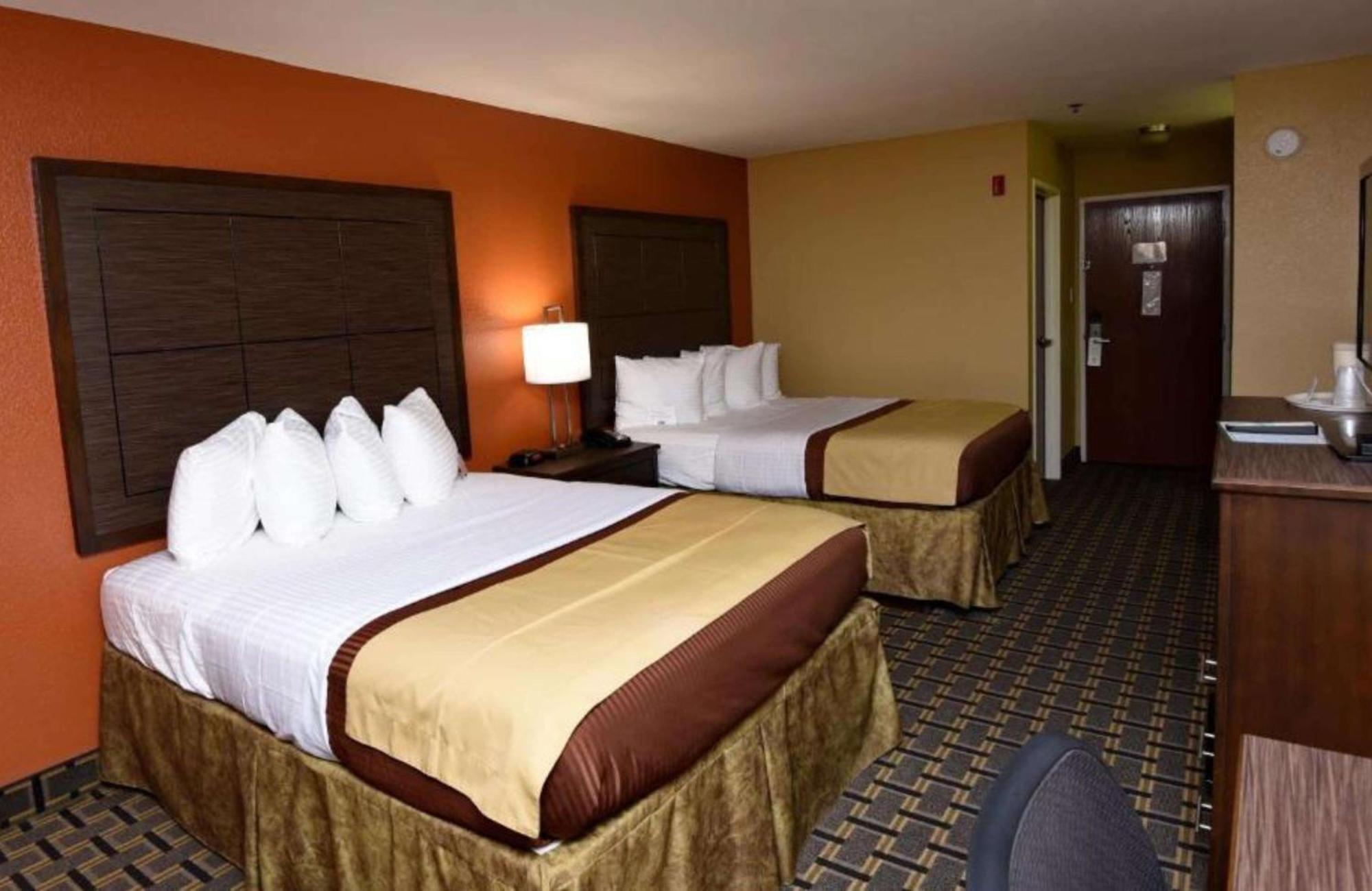 Western Hotel 3*