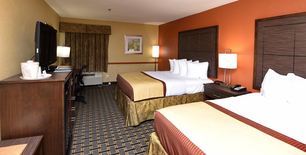 Hotel Western Zachary